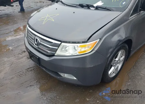 2011 Honda Odyssey Touring/Touring Elite z USA, uszkodzony, nr VIN 5FNRL5H90BB024351